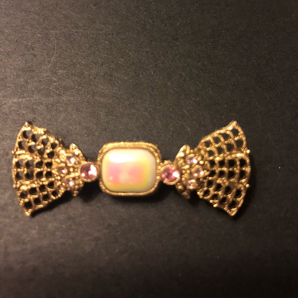🍬 Shaped Pin